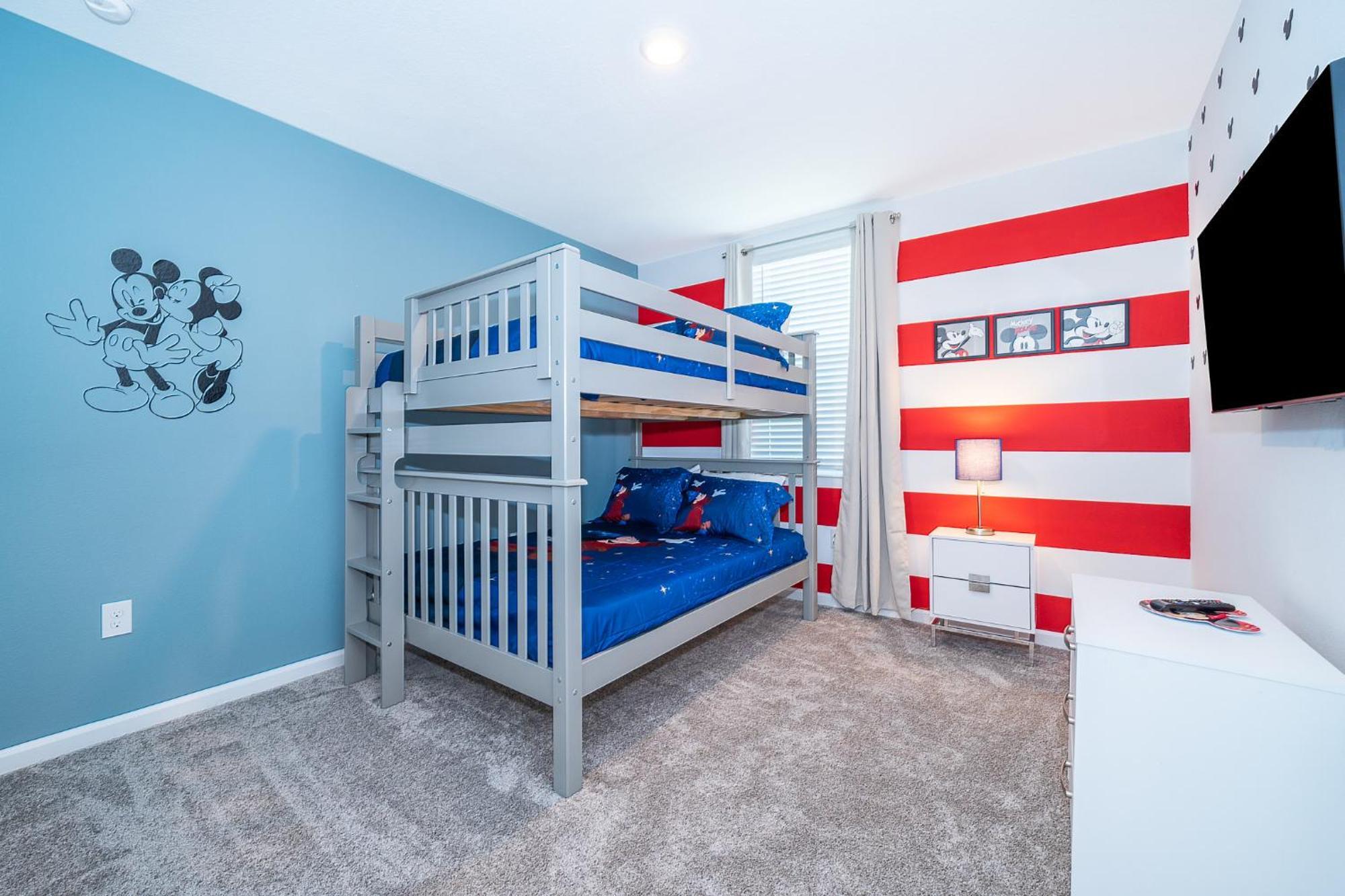 Apartment Lovely 18 Minutes Away From Disney!