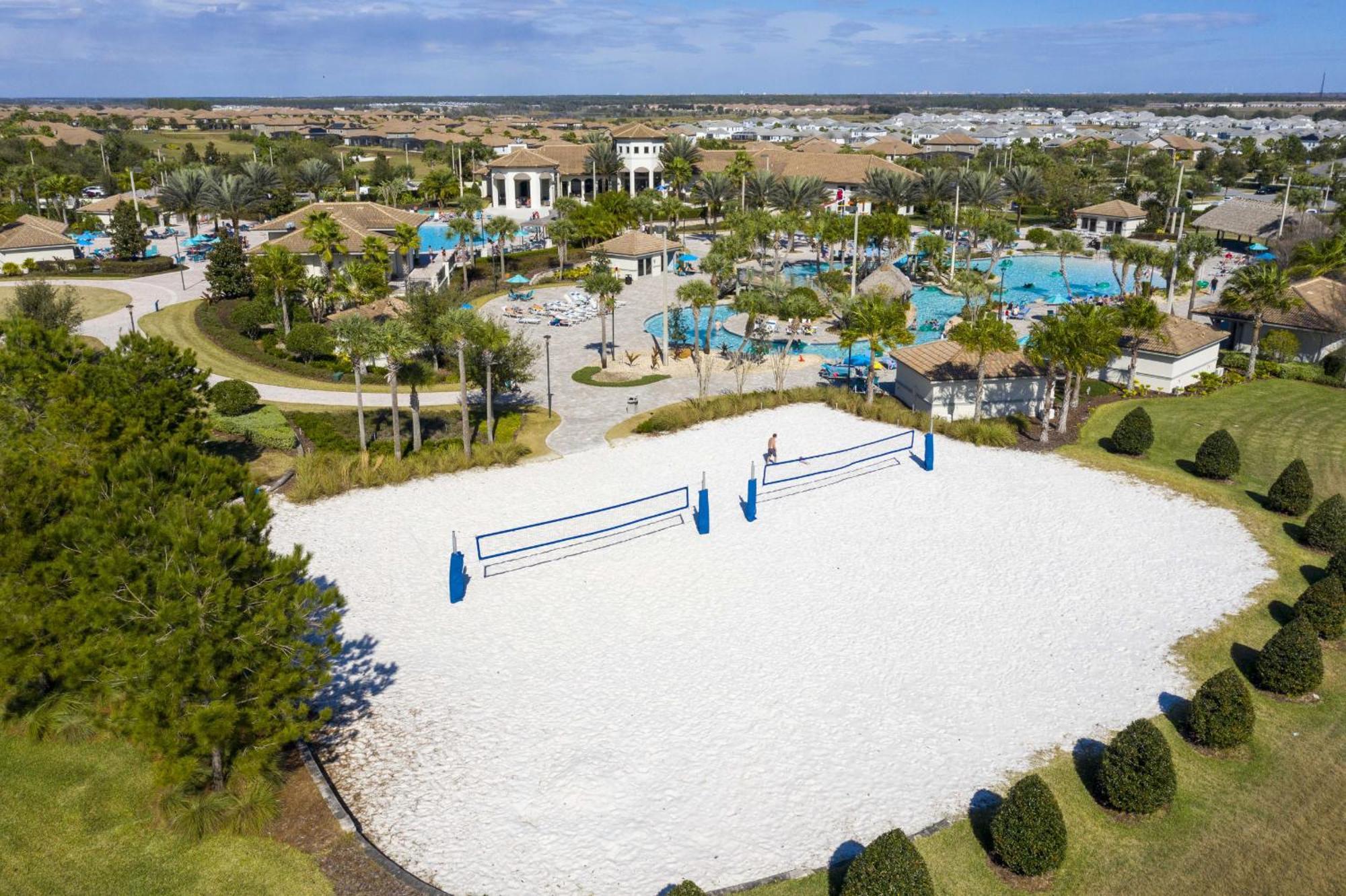 Lovely 18 Minutes Away From Disney! Apartment *