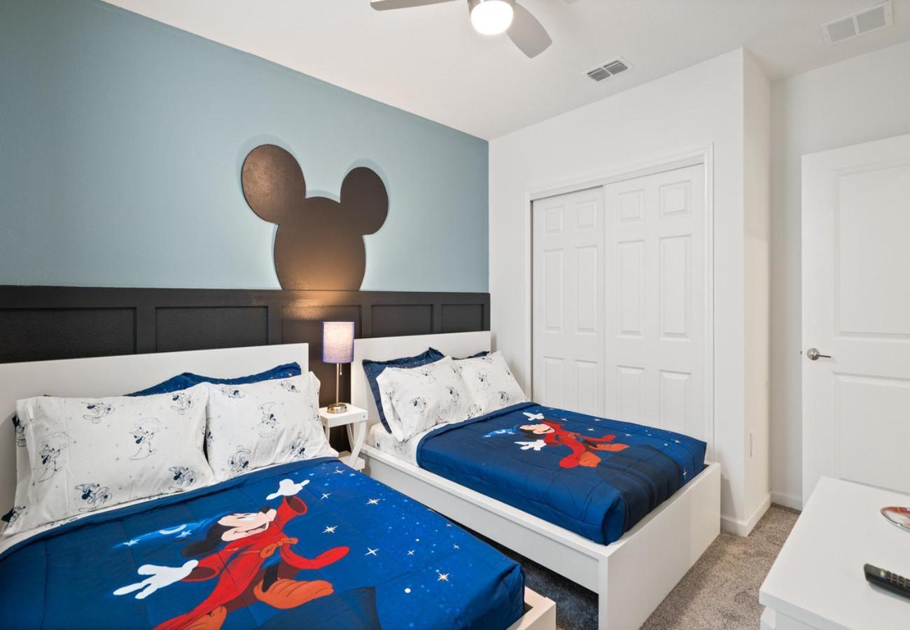 Lovely 18 Minutes Away From Disney! *
